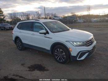  Salvage Volkswagen Tiguan