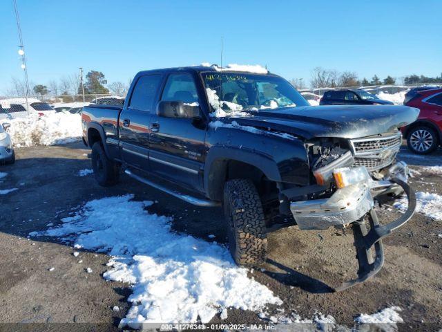  Salvage Chevrolet Silverado 2500