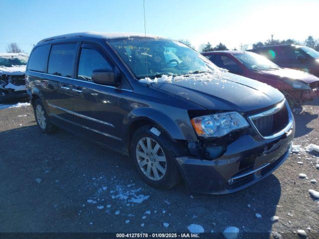  Salvage Chrysler Town & Country