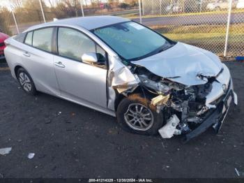  Salvage Toyota Prius