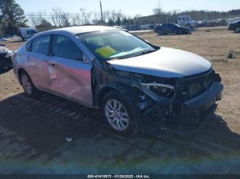  Salvage Nissan Altima