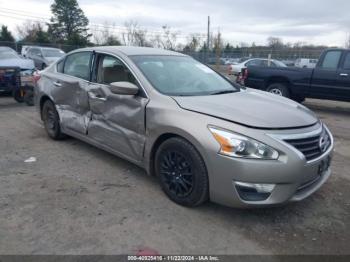  Salvage Nissan Altima