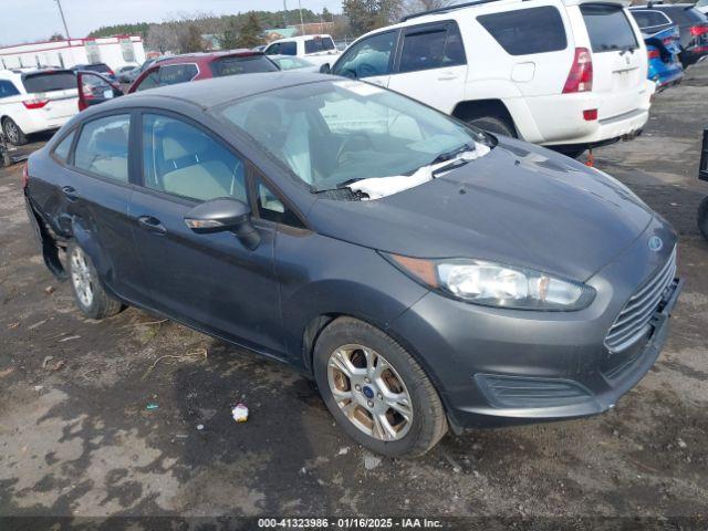  Salvage Ford Fiesta