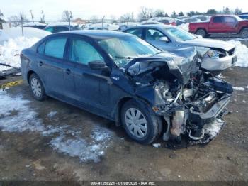  Salvage Volkswagen Jetta