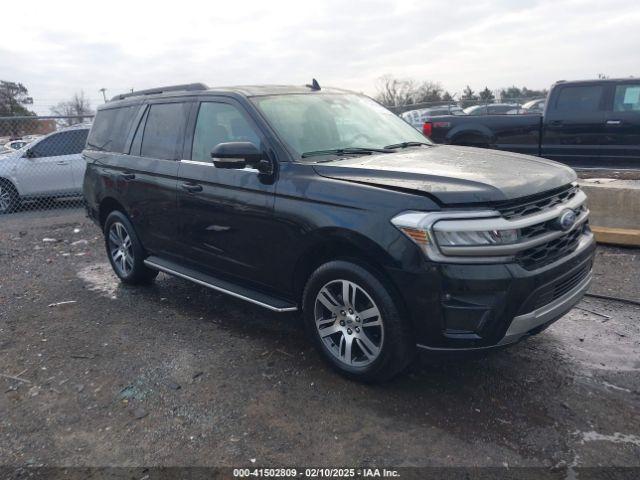  Salvage Ford Expedition