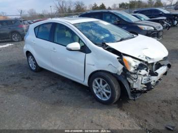  Salvage Toyota Prius c