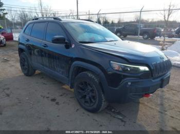  Salvage Jeep Cherokee