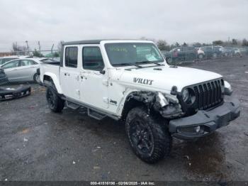  Salvage Jeep Gladiator