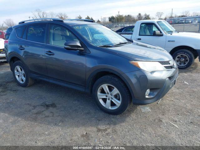  Salvage Toyota RAV4