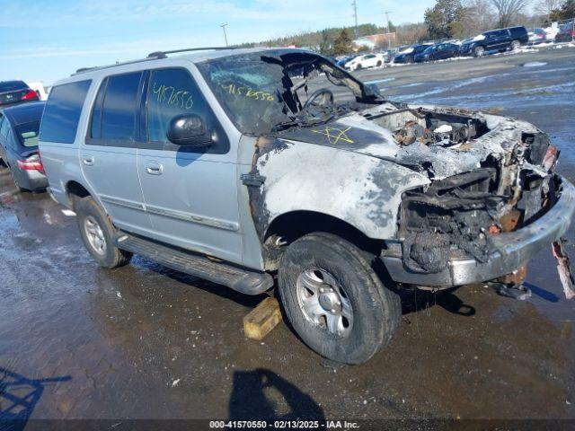  Salvage Ford Expedition