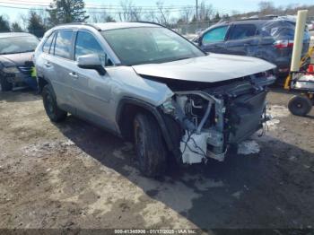  Salvage Toyota RAV4