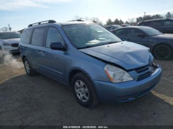  Salvage Kia Sedona