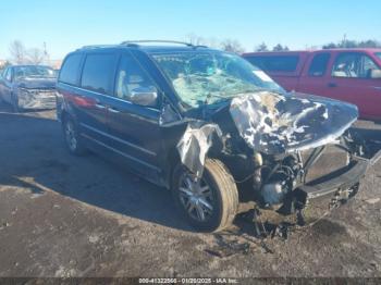  Salvage Chrysler Town & Country