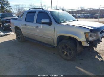  Salvage Chevrolet Avalanche 1500