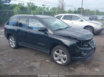  Salvage Jeep Compass