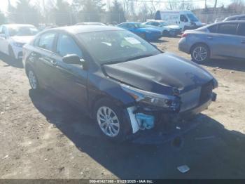  Salvage Kia Forte