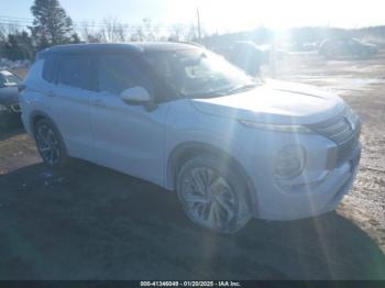  Salvage Mitsubishi Outlander