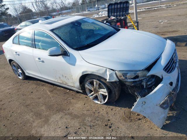  Salvage Volvo S60