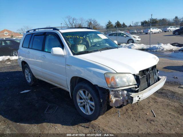  Salvage Toyota Highlander
