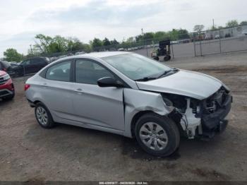  Salvage Hyundai ACCENT