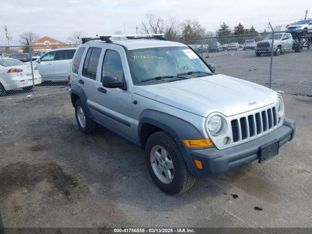  Salvage Jeep Liberty