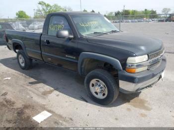  Salvage Chevrolet Silverado 2500