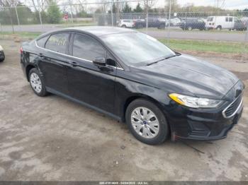  Salvage Ford Fusion