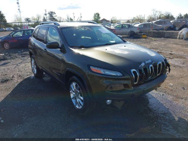  Salvage Jeep Cherokee