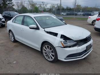  Salvage Volkswagen Jetta