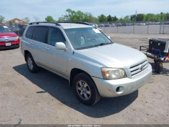 Salvage Toyota Highlander
