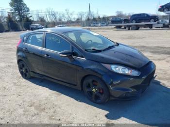  Salvage Ford Fiesta