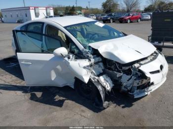  Salvage Toyota Prius