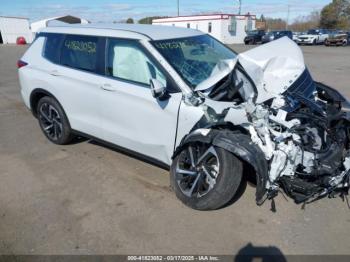  Salvage Mitsubishi Outlander