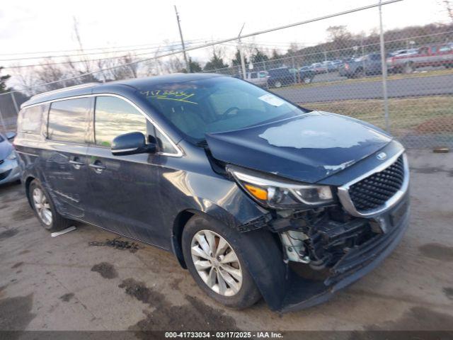  Salvage Kia Sedona