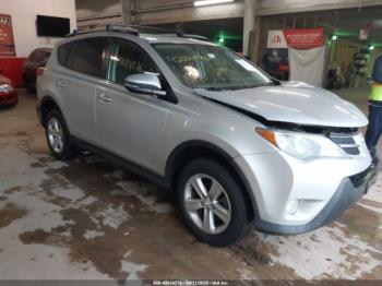  Salvage Toyota RAV4