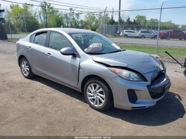  Salvage Mazda Mazda3