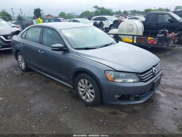  Salvage Volkswagen Passat