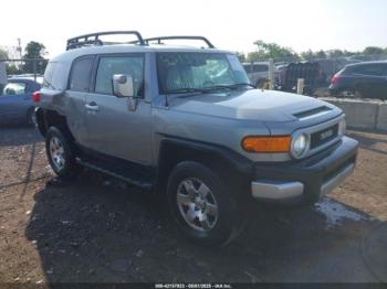  Salvage Toyota FJ Cruiser