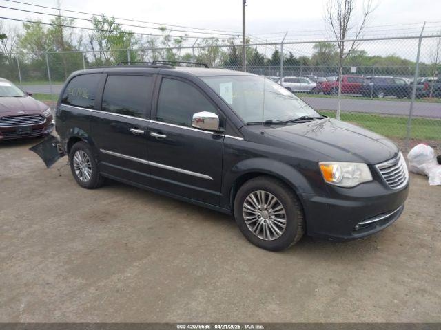  Salvage Chrysler Town & Country