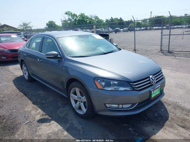  Salvage Volkswagen Passat