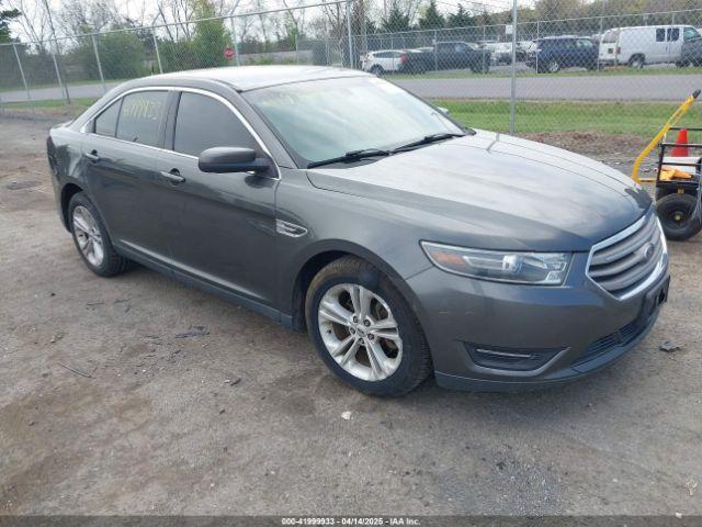  Salvage Ford Taurus