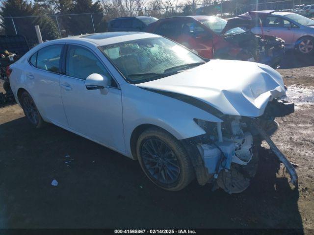  Salvage Lexus Es