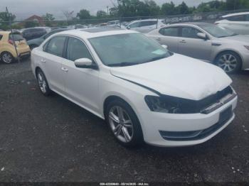  Salvage Volkswagen Passat