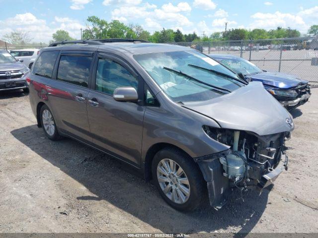  Salvage Toyota Sienna