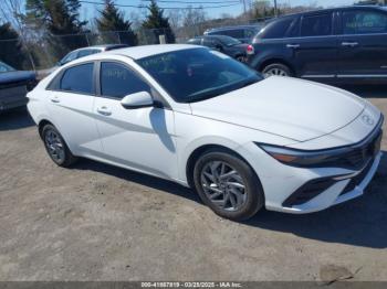  Salvage Hyundai ELANTRA