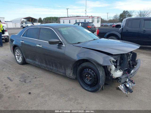  Salvage Chrysler 300