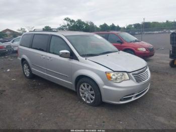  Salvage Chrysler Town & Country