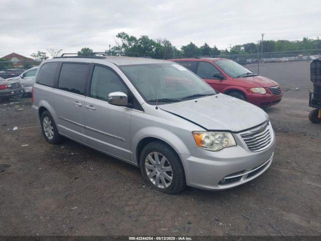  Salvage Chrysler Town & Country