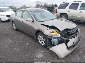  Salvage Nissan Altima