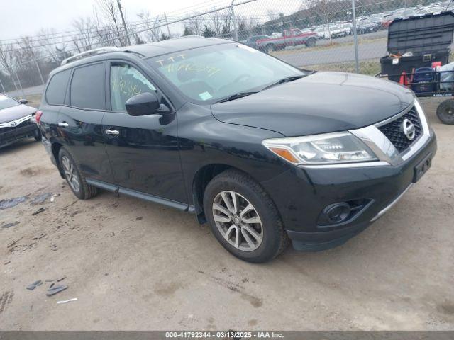  Salvage Nissan Pathfinder